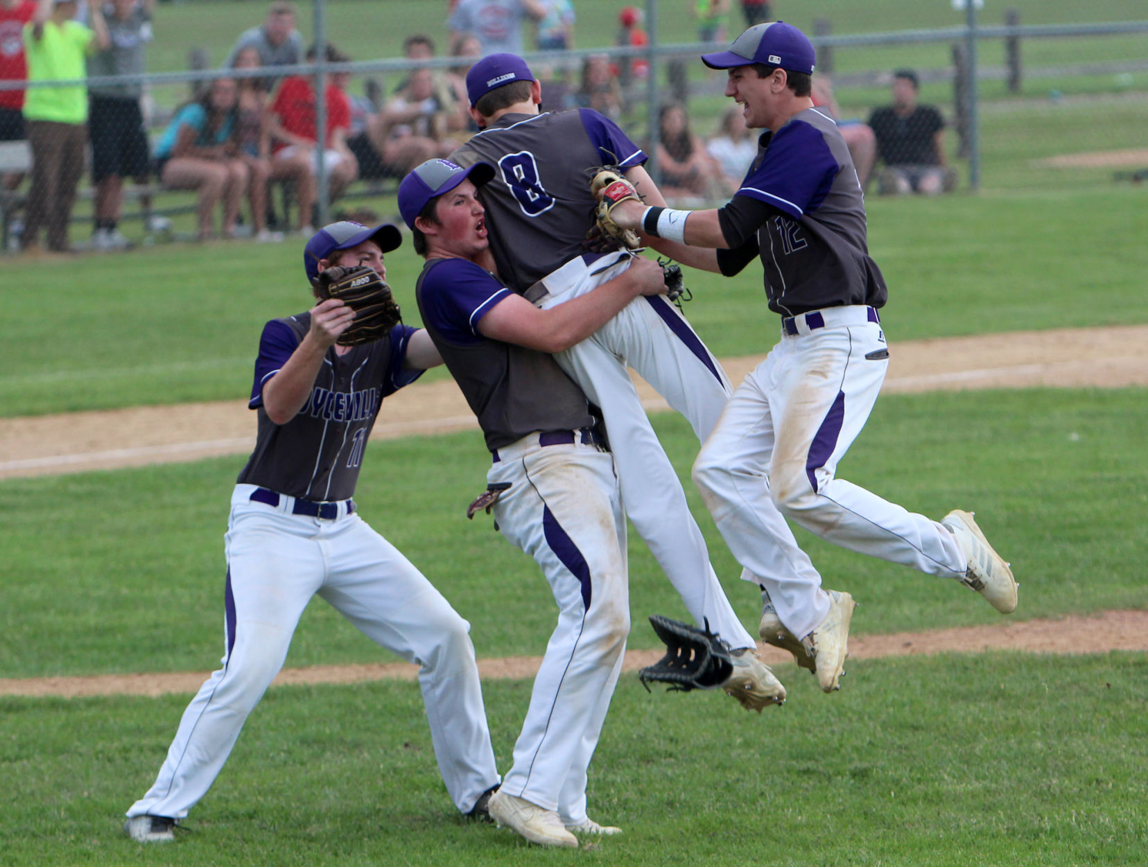 Boyceville vs Cumberland baseball at Chippewa Falls 6-4-19